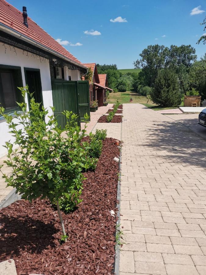 Apartament Novak Porta Vendeghaz-Tab, Zala Zewnętrze zdjęcie